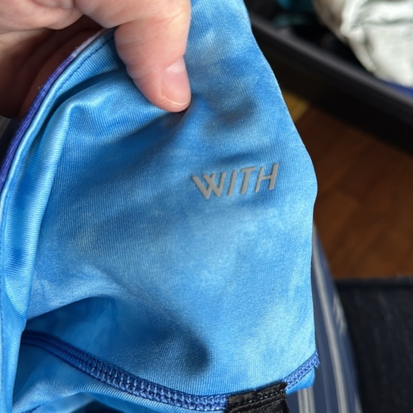 With Peloton purple/blue print leggings size medium - Picture 7 of 7